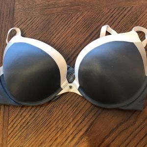 Fabulous by Victoria Secret bra